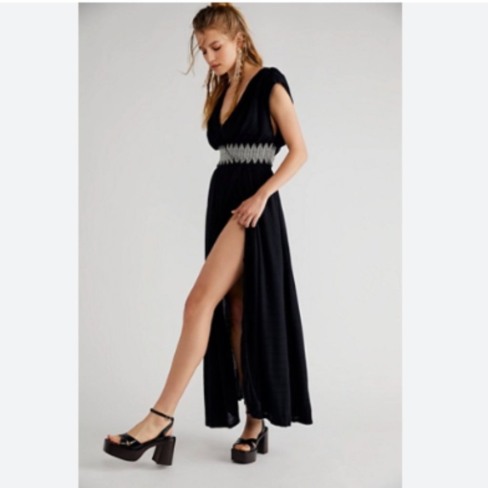 Devon Maxi dress Free people 😍NWT XS black